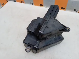 md349591 Корпус воздушного фильтра Mitsubishi Carisma Арт 2-408363, вид 4