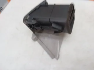MR962242HB Дефлектор обдува салона Mitsubishi Grandis Арт 2-408857, вид 5