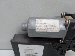 7L0959703DZ9E Моторчик стеклоподъемника Volkswagen Touareg 1 Арт 2-422007, вид 3