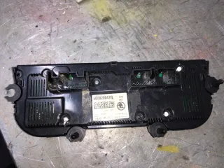 5E0820047M Блок управления печки/климат-контроля Skoda Octavia A7 Арт 2-428918, вид 2