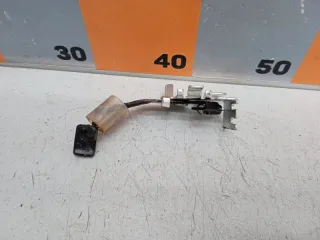 8331076G32 Ручка открывания бака Suzuki Swift 3 Арт 2-430409, вид 2
