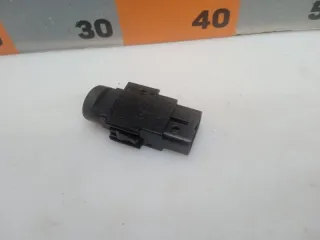 8433201070 Кнопка аварийной сигнализации Toyota Matrix 1 Арт 2-430917, вид 2