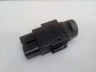 8433201070 Кнопка аварийной сигнализации Toyota Matrix 1 Арт 2-430917, вид 3
