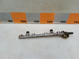 2380723040 Топливная рампа Toyota Vitz XP10 1.3л Арт 2-431199