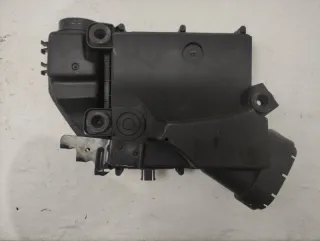13717604404 Корпус воздушного фильтра BMW 5 F10/F11/GT F07 Арт 2-440687, вид 8