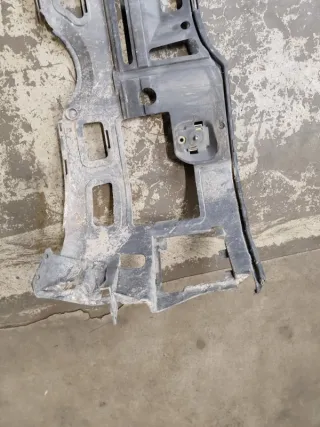 A1708850665 Кронштейн крепления бампера Mercedes SLK r170 Арт 2-445360, вид 7
