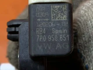 7P0.959.651 Датчик AirBag Porsche Cayenne 958 Арт 2-456808, вид 5