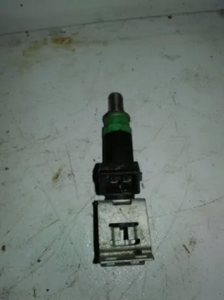 98MF9F593BC Форсунка Ford Focus 1 Арт 2-457465, вид 2