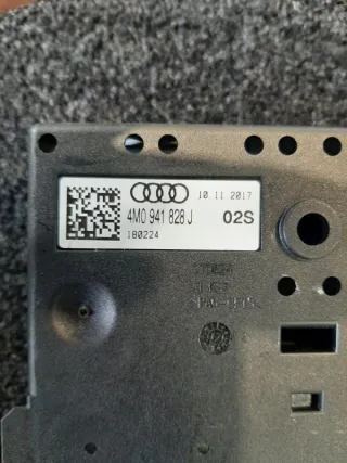 4M0941828J Блок предохранителей Audi A8 D5 (S8) Арт 2-479633, вид 5