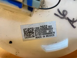 13592932 Датчик уровня топлива Chevrolet Camaro 6 Арт 2-485638, вид 3
