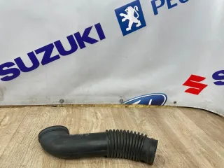 1376679j00 Патрубок воздушного фильтра Suzuki SX4 1 Арт 2-485814, вид 1