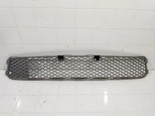 6400A827 Заглушка (решетка) в бампер Mitsubishi Lancer 10 Арт 2-486861, вид 1