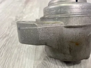 31277689 Подушка крепления двигателя Volvo S60 2 Арт 2-487652, вид 5