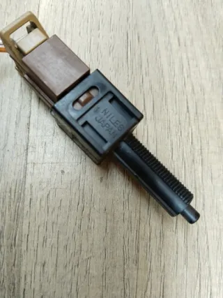 25320JN00A Датчик включения стоп сигнала (лягушка) Nissan Qashqai 1  Арт 2-491665, вид 7