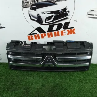  Решетка радиатора Mitsubishi Pajero 4 Арт 2-500285, вид 1