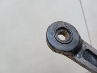 D20267321 Щеткодержатель (поводок стеклоочистителя, дворник) Mazda Demio 1 Арт 2-528559, вид 7