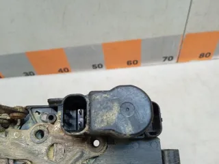 7131008003 Замок двери задней левой SsangYong Rexton 1 Арт 2-530961, вид 4