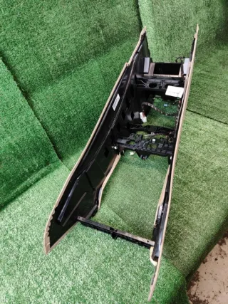 A1666803903 Центральная консоль подлокотника Mercedes GLS X166 Арт 2-533867, вид 5