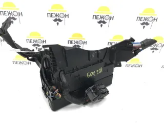 8274102050 Блок предохранителей Toyota Auris 1 Арт 2-543031, вид 7