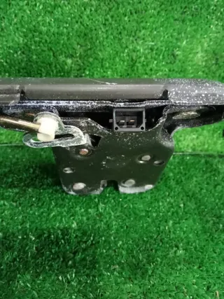 8N0827505C Замок багажника Audi TT 1 Арт 2-551951, вид 5