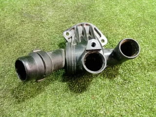 06D121111G Корпус термостата Audi A4 B7 Арт 2-552652, вид 4