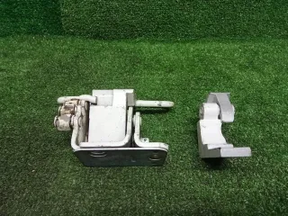 8E0831412E Петля двери (комплект) Audi A3 8P Арт 2-554308, вид 2