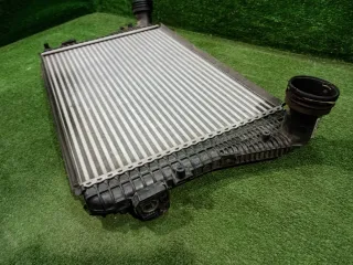 1K0145803T Интеркулер Volkswagen Golf 5 Арт 2-555742, вид 4