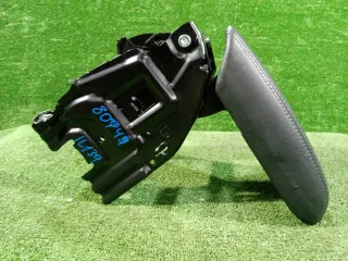 8K0864207H Подлокотник Audi A4 B8 Арт 2-555950, вид 2