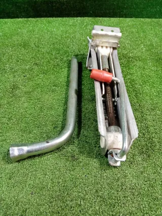 8N0011031B Домкрат Audi TT 1 Арт 2-556762, вид 2