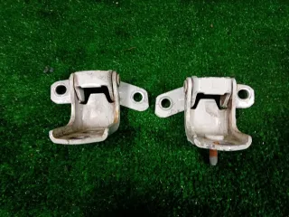 D46173240A Петля двери Mazda 3 BL Арт 2-564822, вид 1