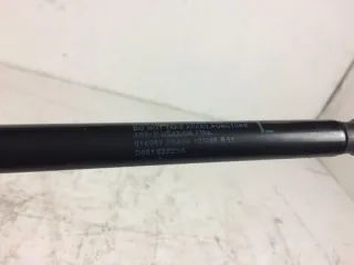 D65162620A Амортизатор двери багажника (комплект) Mazda Demio 3 Арт 2-564930, вид 2