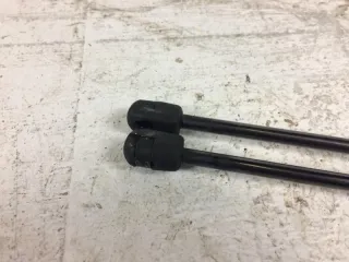 D65162620A Амортизатор двери багажника (комплект) Mazda Demio 3 Арт 2-564930, вид 3