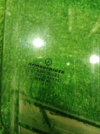 A2037250210 Стекло двери Mercedes C W203 Арт 2-565512, вид 2