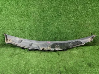 A2048301813 Решетка под лобовое стекло / жабо Mercedes C W204 Арт 2-565620