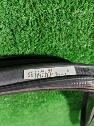 A2517250225 Уплотнитель резинка Mercedes R W251 Арт 2-566303, вид 4