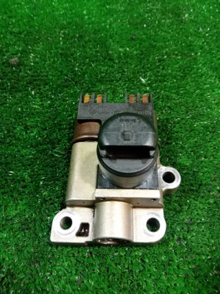 A1371800115 Клапан изменения фаз vvti / регулировки газораспределения Mercedes CL C215 Арт 2-566765, вид 1