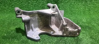 MD372608 Кронштейн гидроусилителя руля Mitsubishi Pajero 3 Арт 2-567317, вид 1