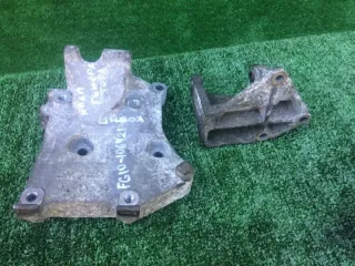 119105M000 Кронштейн генератора Nissan Bluebird G10 Арт 2-569405, вид 4