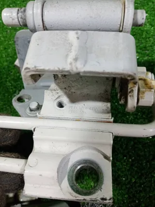 7L0833411A Петля двери Volkswagen Touareg 1 Арт 2-570943, вид 3