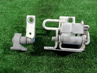 95553141200 Петля двери (комплект) Porsche Cayenne 955 Арт 2-571377, вид 4