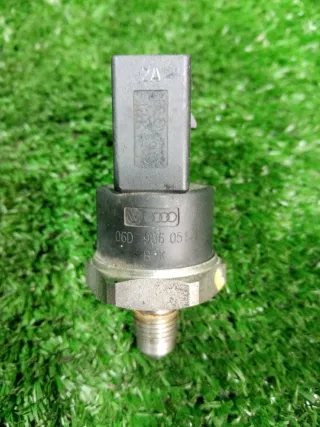 06D906051A Датчик давления топлива Audi A4 B7 Арт 2-571826, вид 3