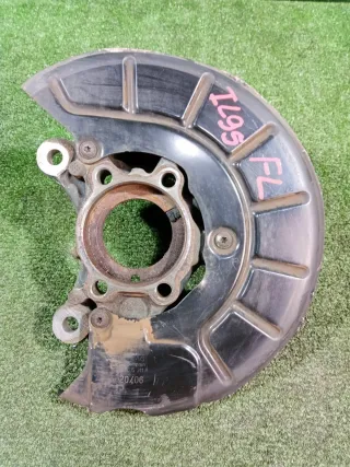 1K0407255AA Кулак поворотный Volkswagen Golf 5 Арт 2-572374, вид 1