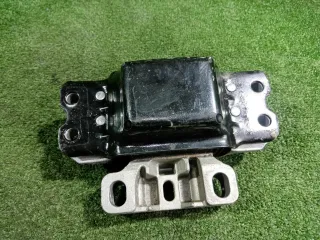 1K0199555N Подушка крепления двигателя Volkswagen Jetta 5 Арт 2-572487, вид 3