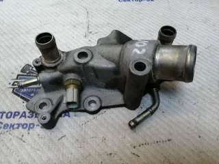 110601KA1A Фланец (тройник) системы охлаждения Nissan Juke 1 Арт 2-595290, вид 2