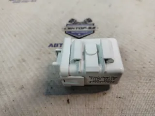 3719062J10 Блок реле Suzuki SX4 1 Арт 2-598220, вид 1