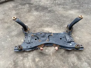 1 734 687 Балка подвески передняя (подрамник) Ford Focus 3 Арт 2-601017, вид 2