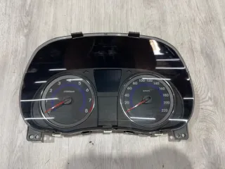 940234L040 Щиток приборов (приборная панель) Hyundai Solaris 1 Арт 2-601631, вид 2