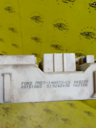 7M5T14A073CE Блок предохранителей Ford Focus 1 Арт 2-604667, вид 4