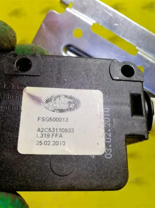 A2C53110933 Электропривод лючка бензобака Land Rover Discovery 2 Арт 2-607127, вид 2
