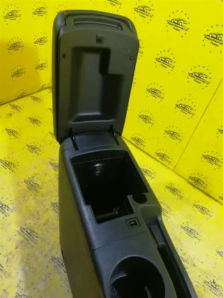 P13149A77000 Центральный подлокотник Nissan Qashqai 1  Арт 2-607678, вид 4